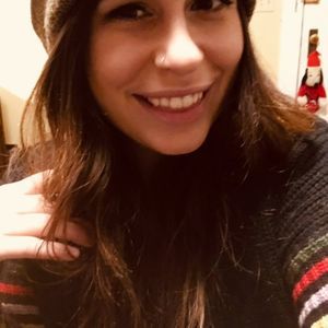 Meet your Posher, Melissa